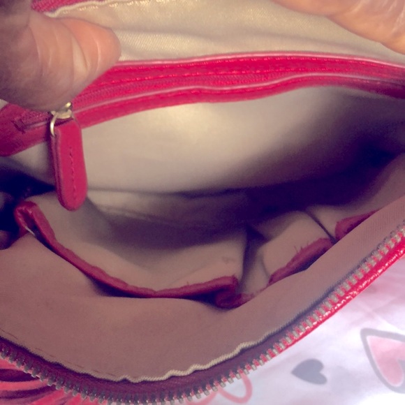 Red genuine leather quilted design crossbody w/ adjustable strap. Gold hardware. - Picture 11 of 15